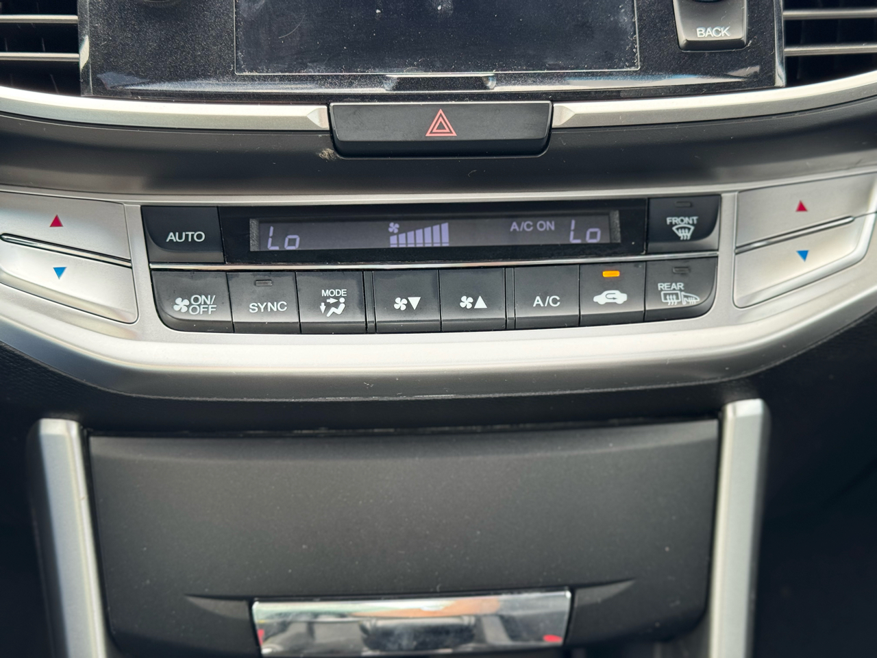 Honda Accord EX-L V6 Sedan AT 2015 Honda Accord EX-L V6 Sedan AT 2015