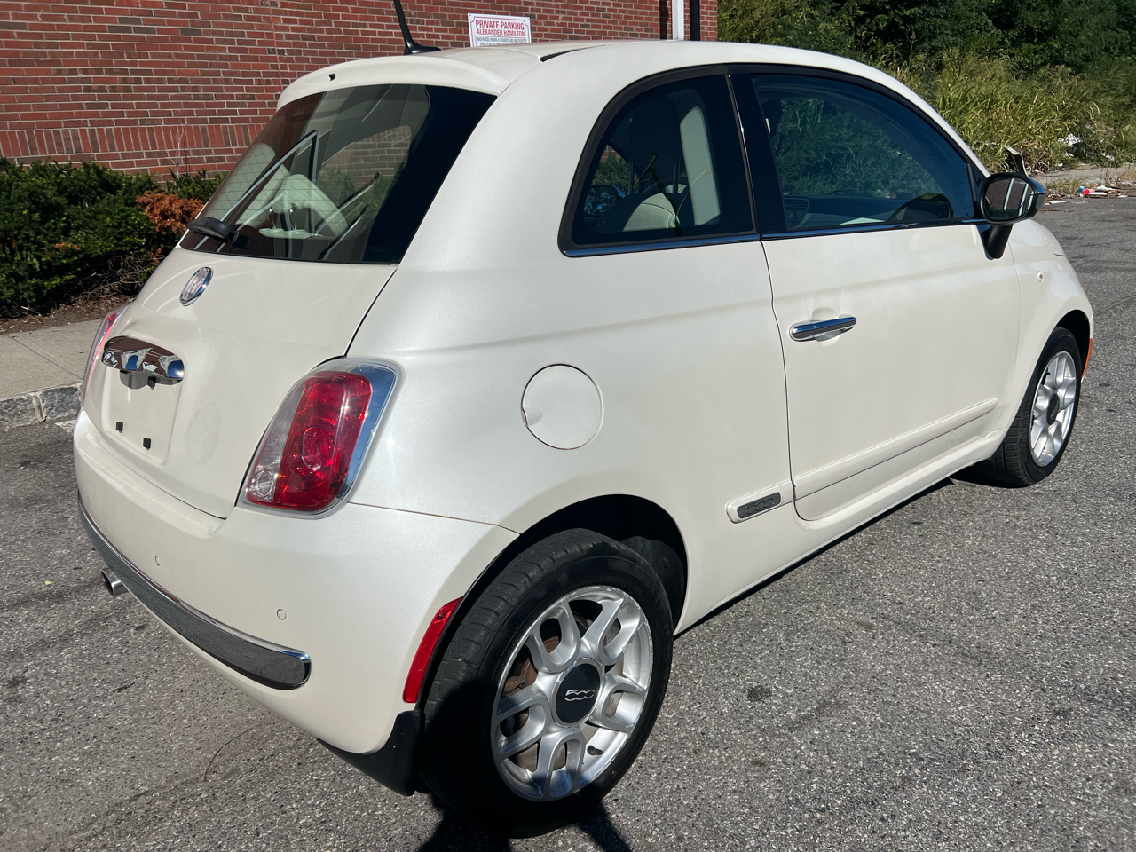 2013 Fiat 500 Lounge photo 2