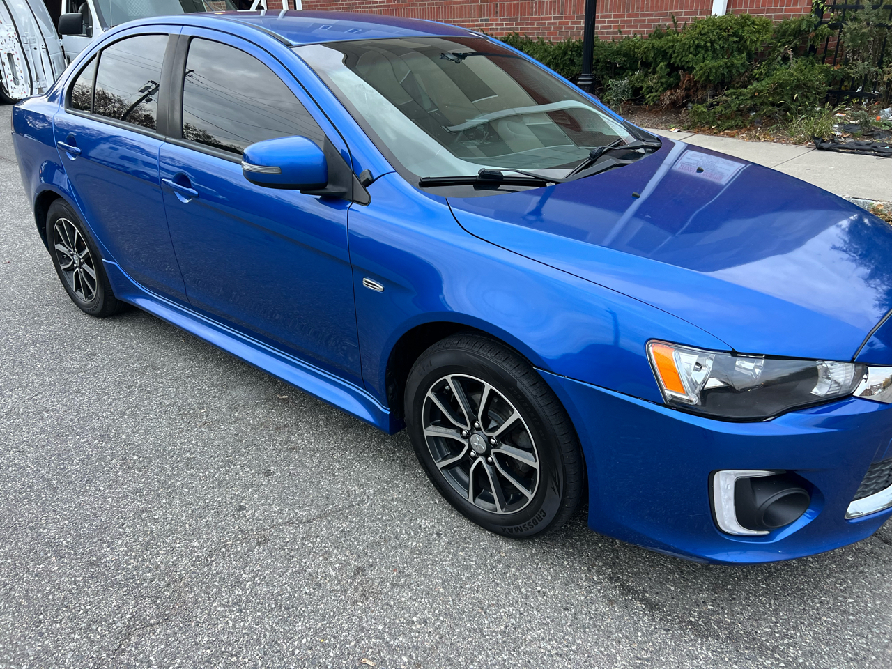 2017 Mitsubishi Lancer ES 5M