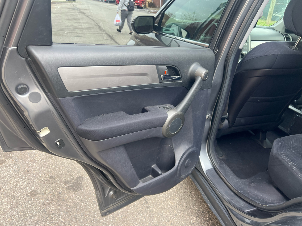 Honda CR-V SE 4WD 5-Speed AT 2011