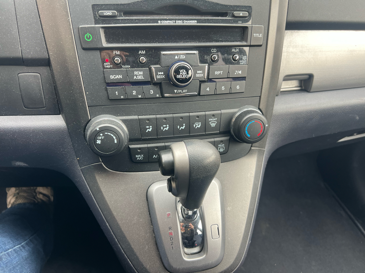 Honda CR-V SE 4WD 5-Speed AT 2011