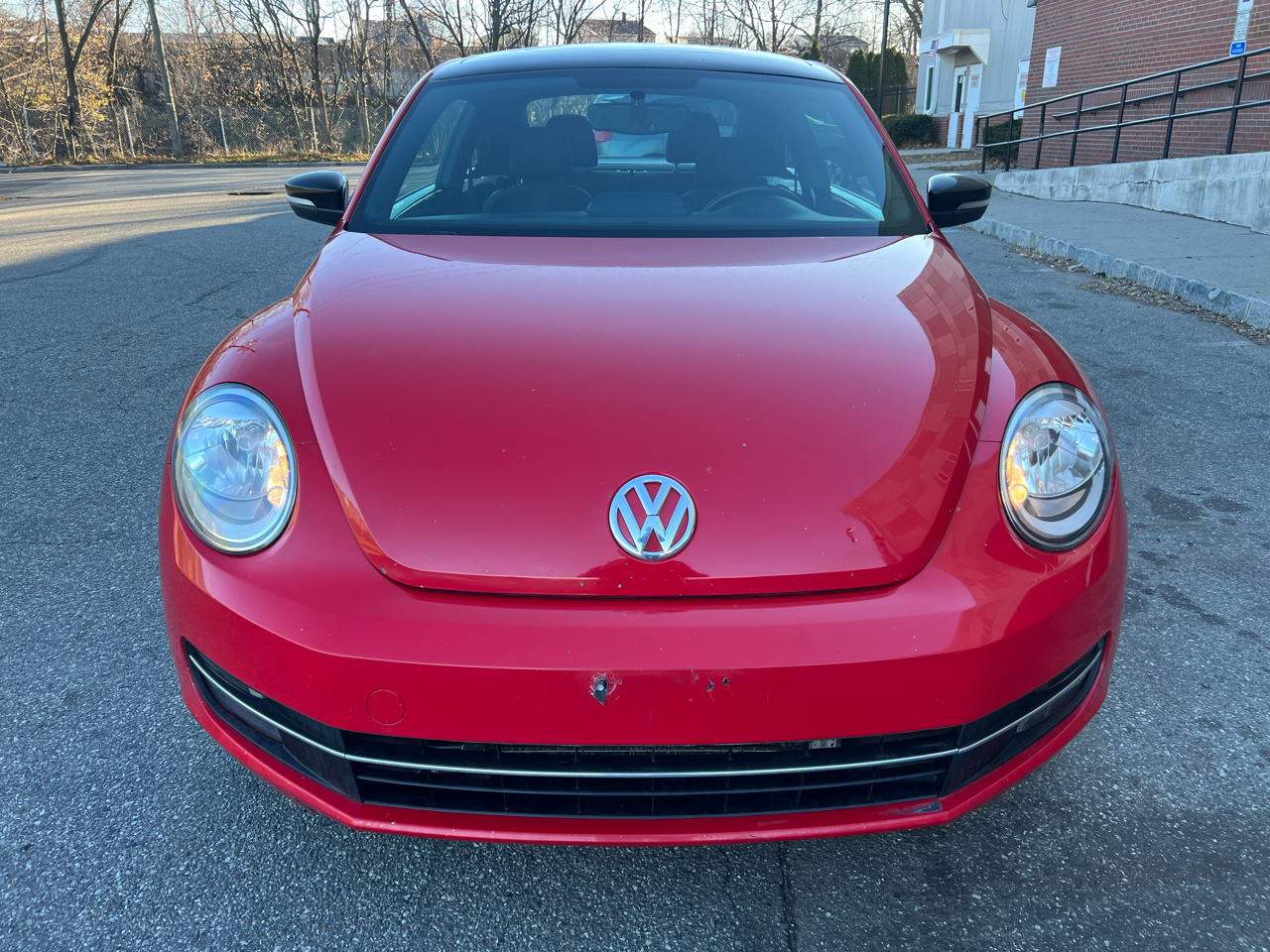 Volkswagen Beetle 2.0T Turbo 2013