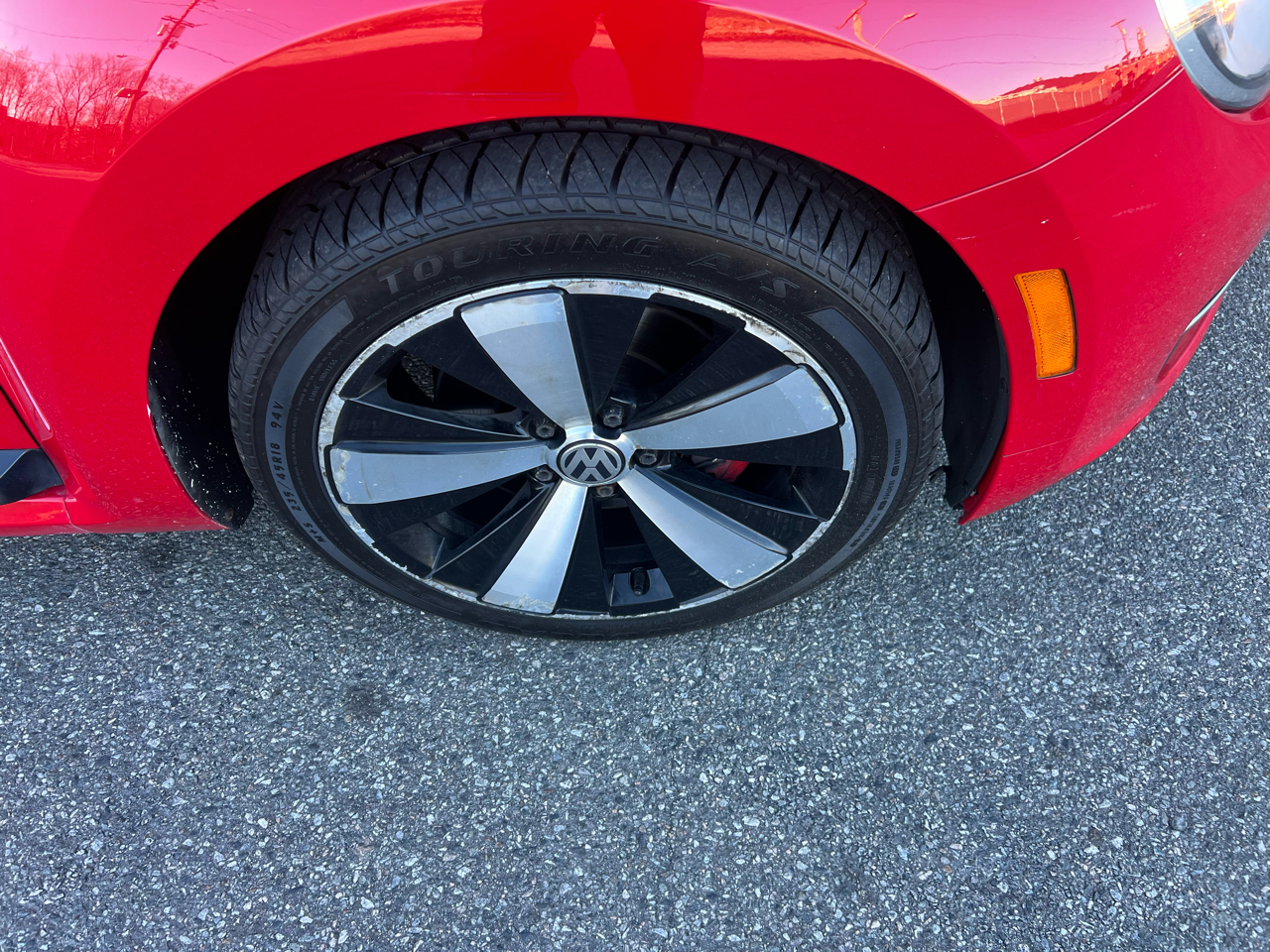 Volkswagen Beetle 2.0T Turbo 2013