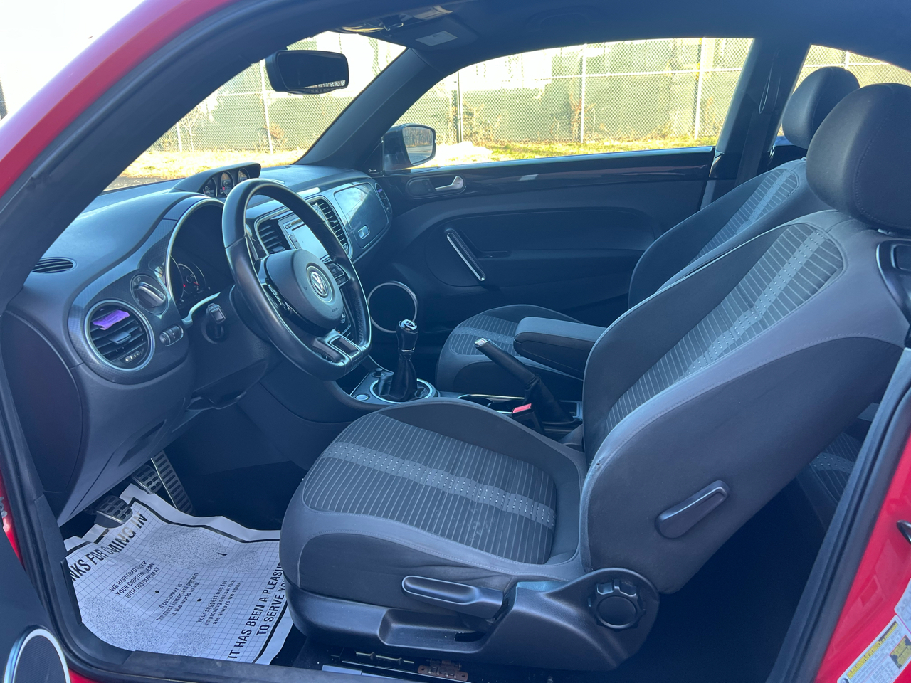 Volkswagen Beetle 2.0T Turbo 2013