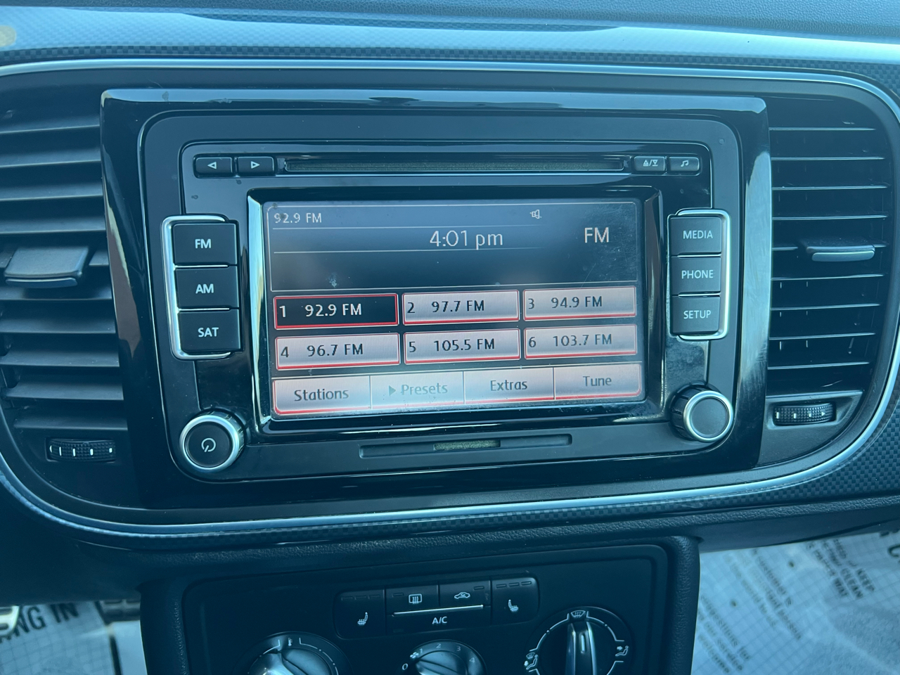 Volkswagen Beetle 2.0T Turbo 2013