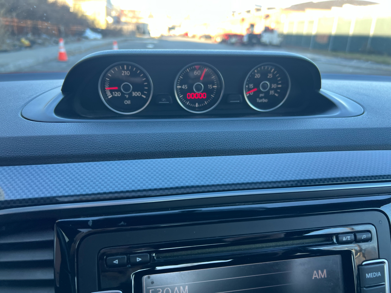 Volkswagen Beetle 2.0T Turbo 2013