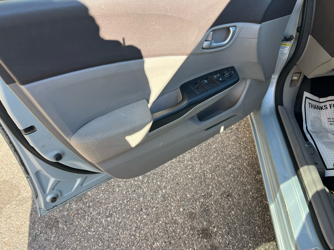 Honda Civic LX Sedan 5-Speed AT 2012