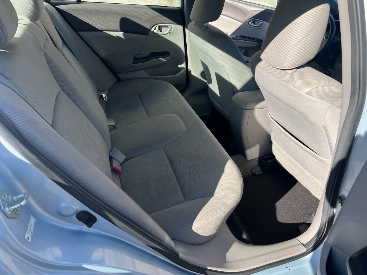 Honda Civic LX Sedan 5-Speed AT 2012