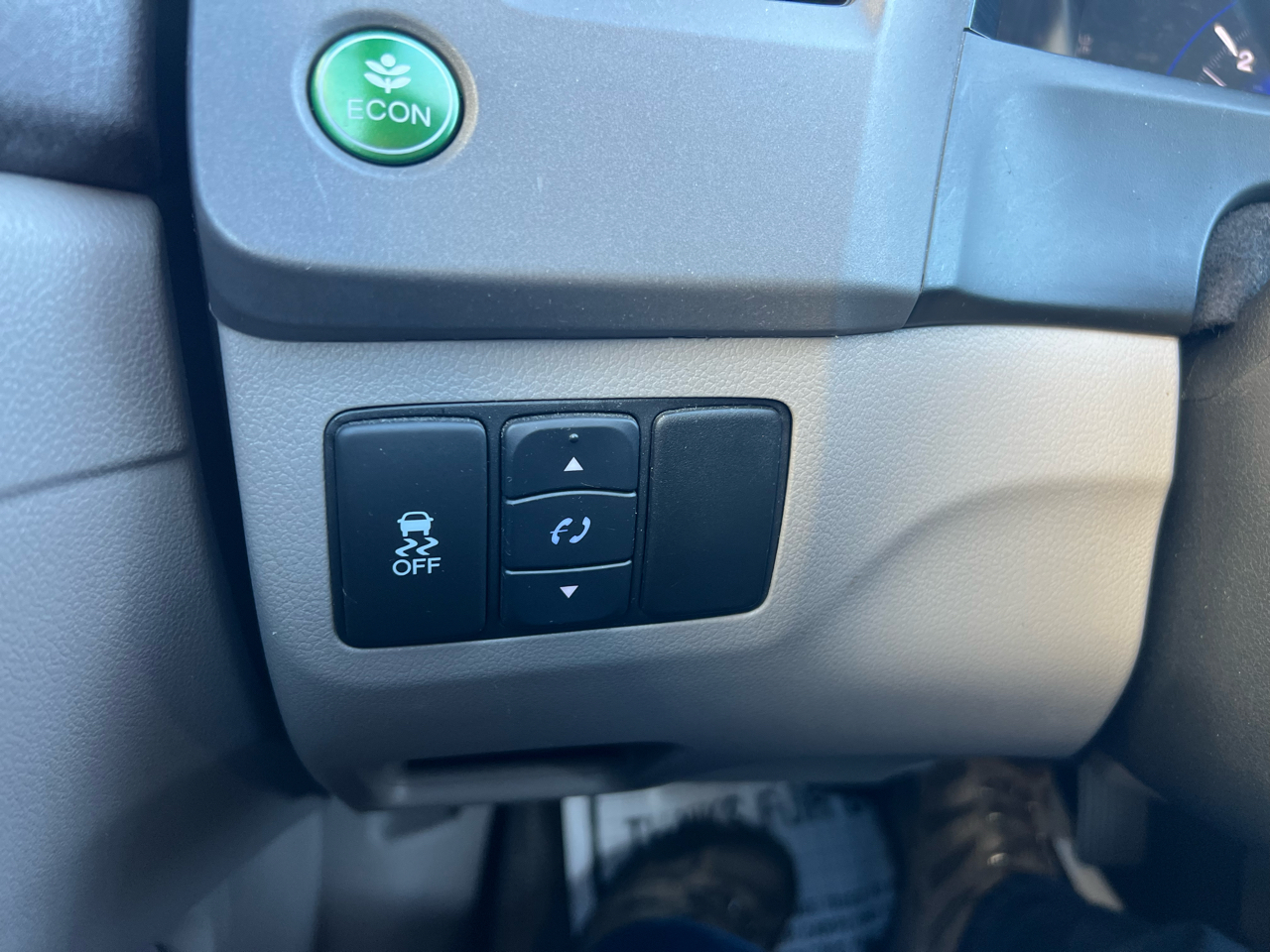 Honda Civic LX Sedan 5-Speed AT 2012