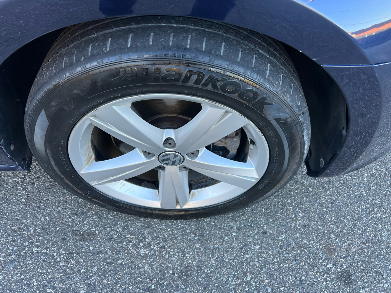 Volkswagen Passat 2.5L SE AT 2013