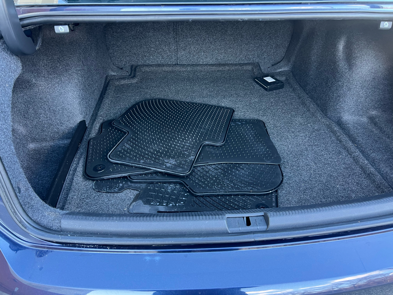 Volkswagen Passat 2.5L SE AT 2013