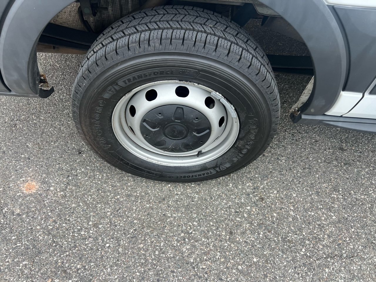 Ford Transit 250 Van Low Roof w/Sliding Pass. 130-in. WB 2017