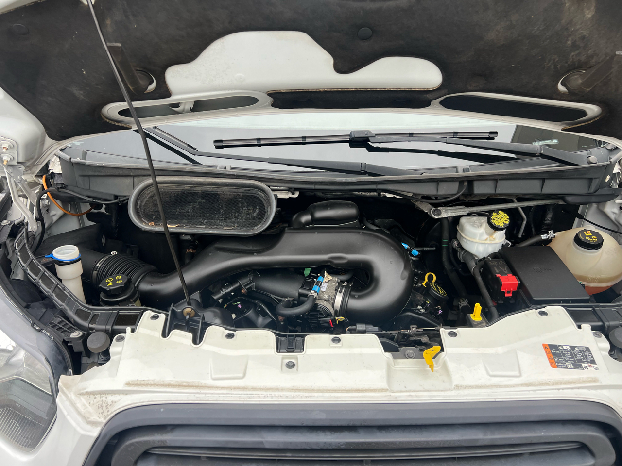 Ford Transit 250 Van Low Roof w/Sliding Pass. 130-in. WB 2017