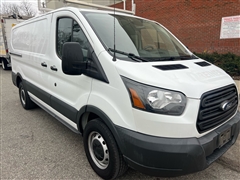 2017 Ford Transit 