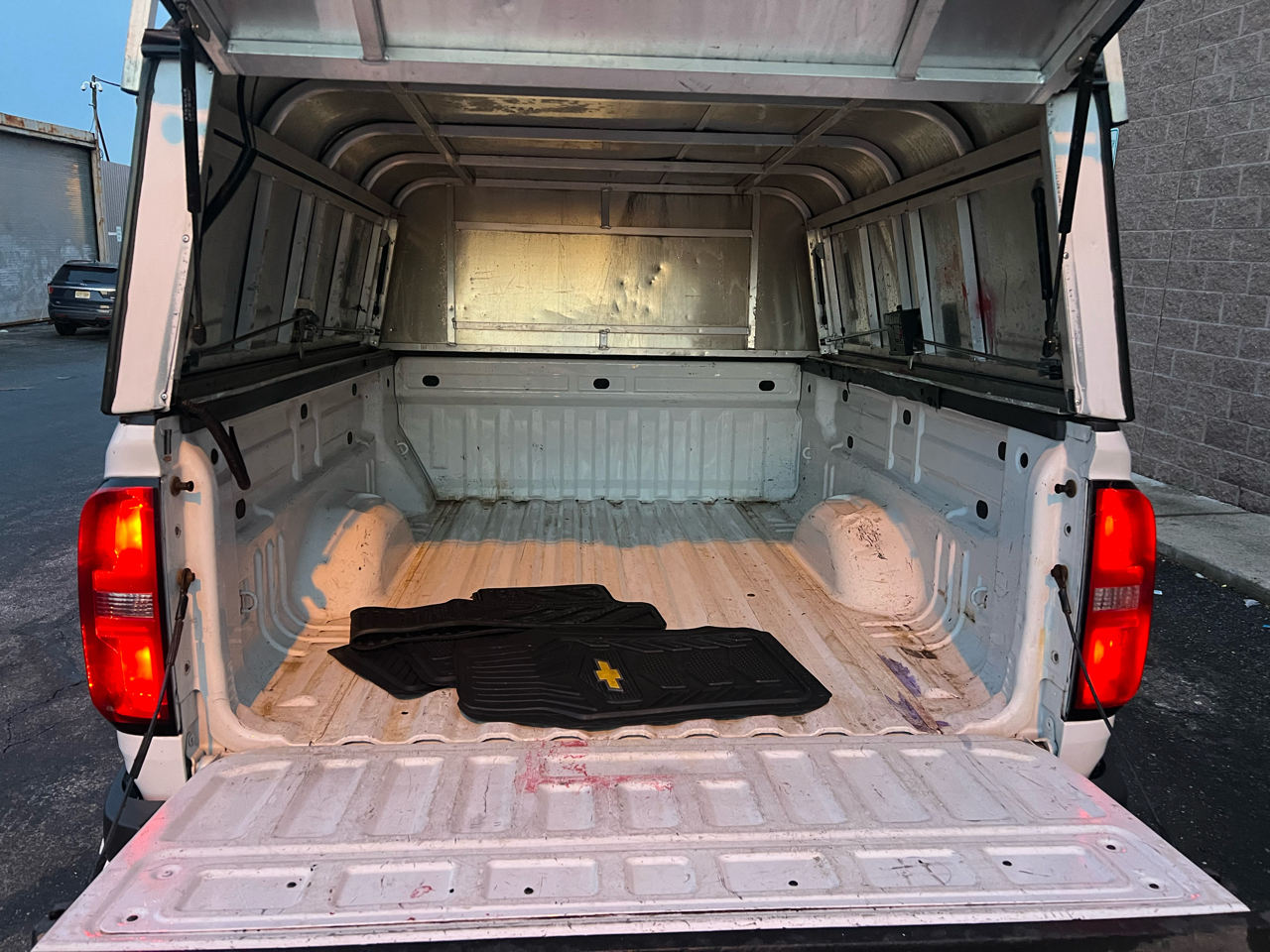 Chevrolet Colorado Work Truck Ext. Cab 4WD 2020