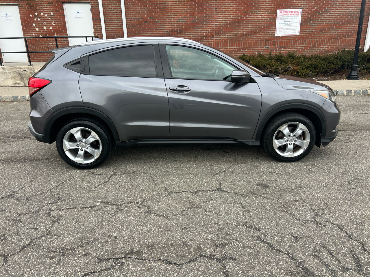 Honda HR-V EX-L w/Navigation 4WD CVT 2016