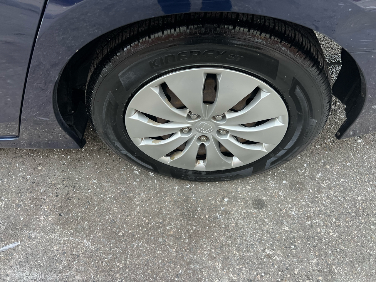 Honda Accord LX sedan AT 2012