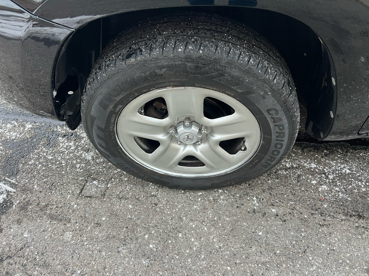 Toyota RAV4 Base I4 4WD 2012