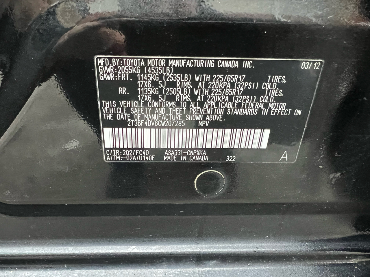 Toyota RAV4 Base I4 4WD 2012