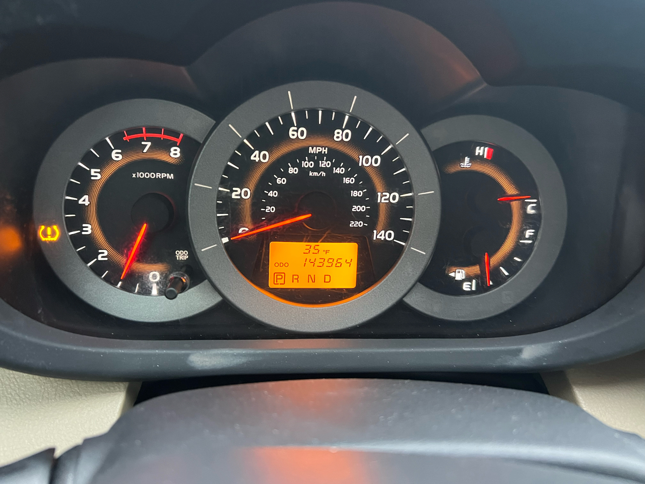 Toyota RAV4 Base I4 4WD 2012