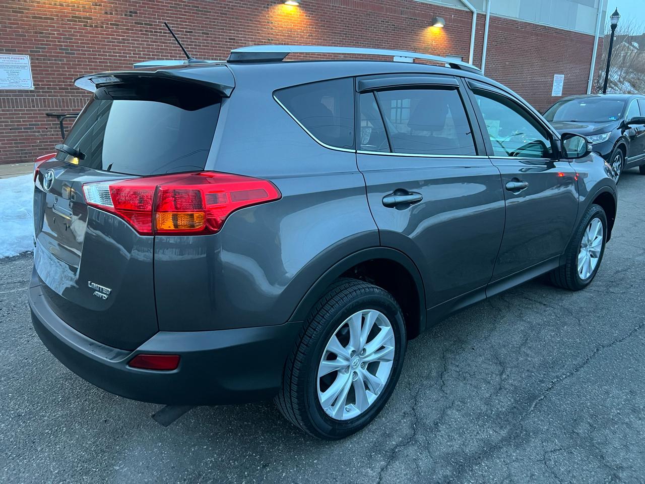 Toyota RAV4 Limited AWD 2013