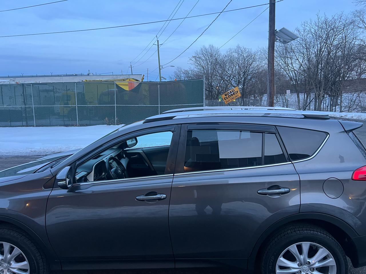 Toyota RAV4 Limited AWD 2013