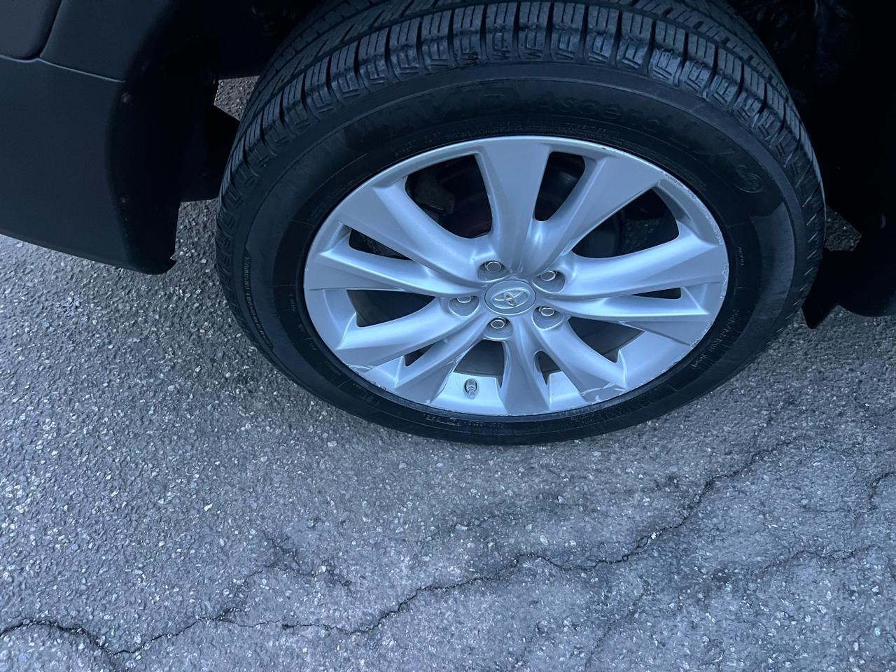 Toyota RAV4 Limited AWD 2013