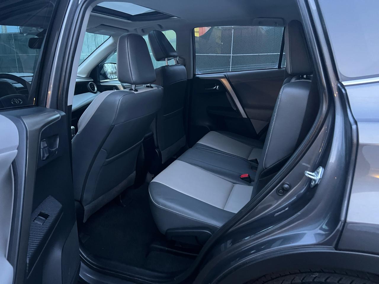 Toyota RAV4 Limited AWD 2013