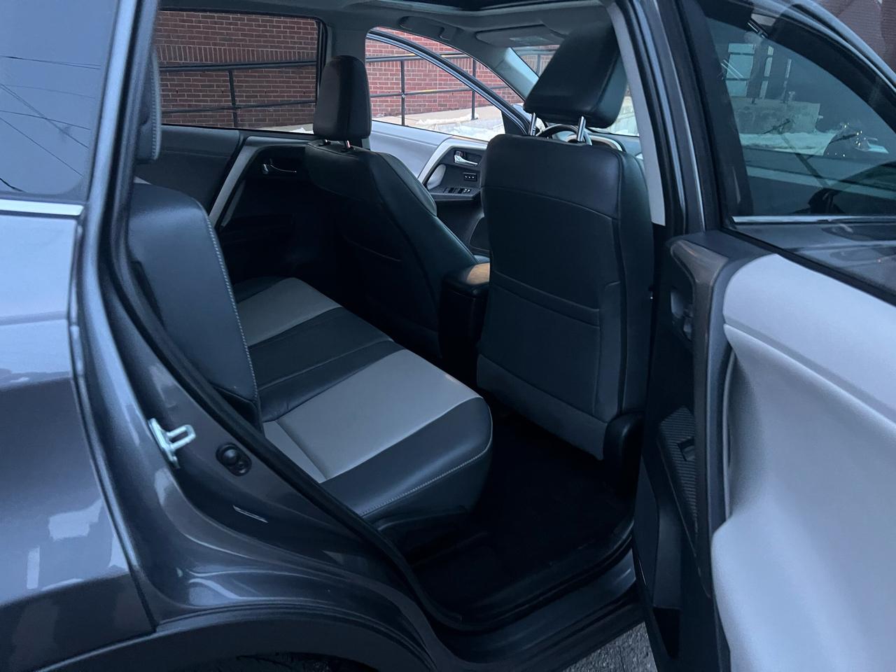 Toyota RAV4 Limited AWD 2013