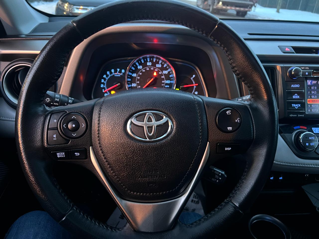 Toyota RAV4 Limited AWD 2013