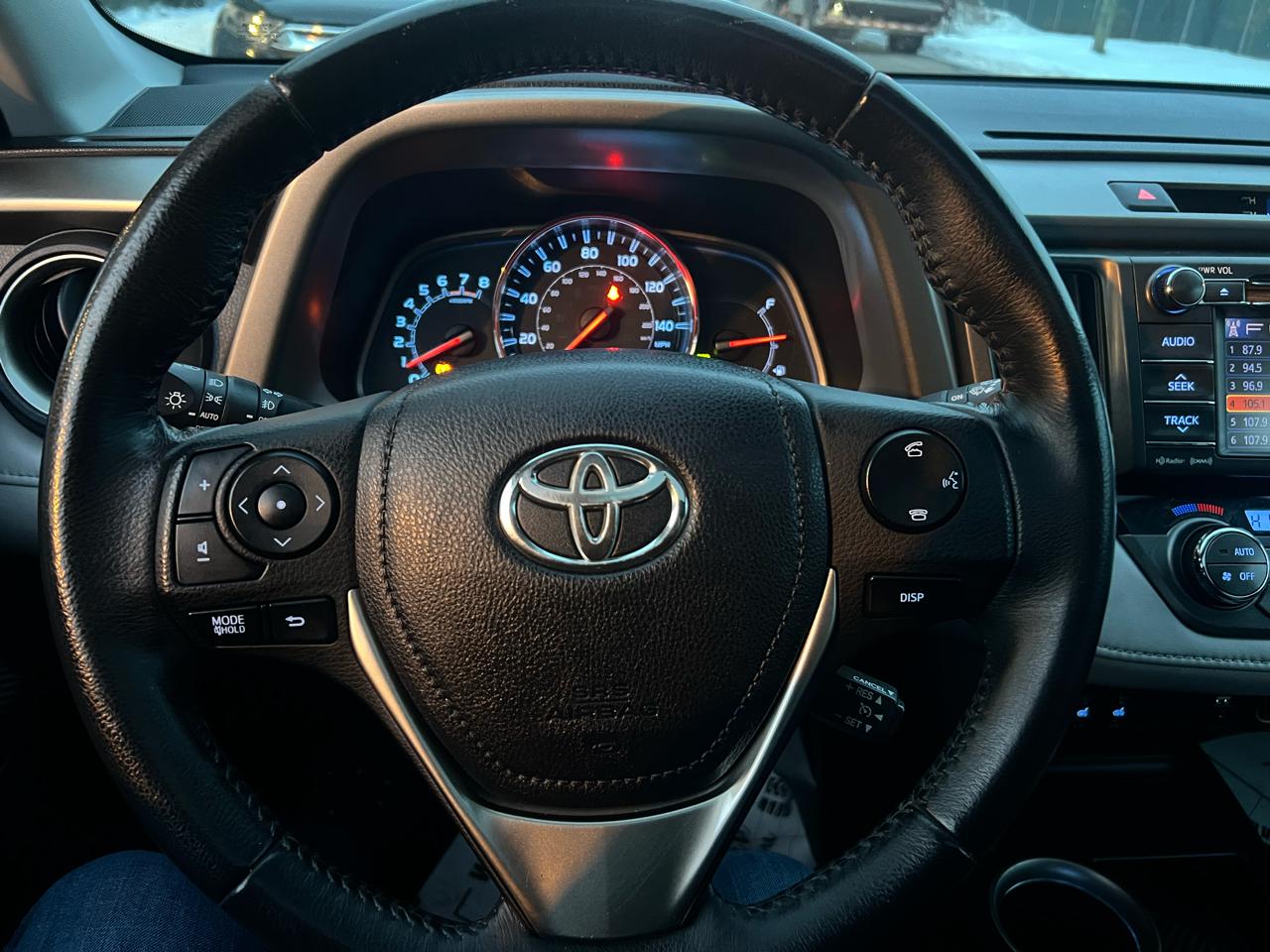 Toyota RAV4 Limited AWD 2013