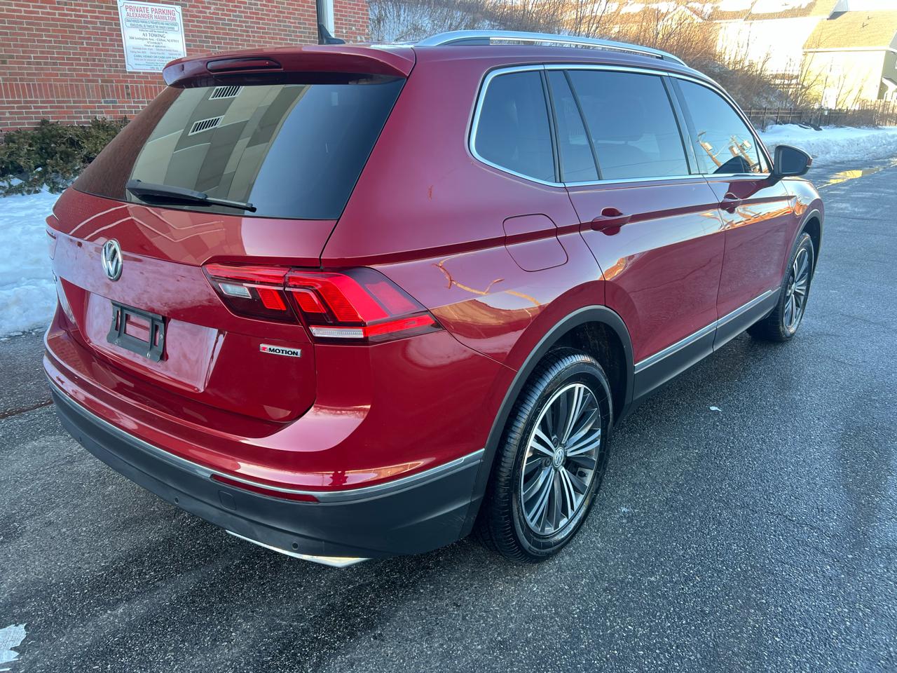 Volkswagen Tiguan SEL 4Motion AWD 2019