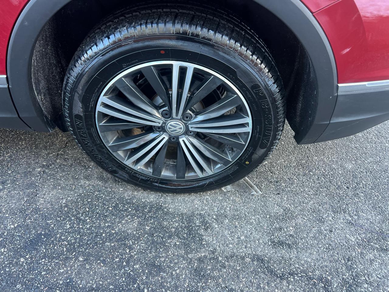 Volkswagen Tiguan SEL 4Motion AWD 2019