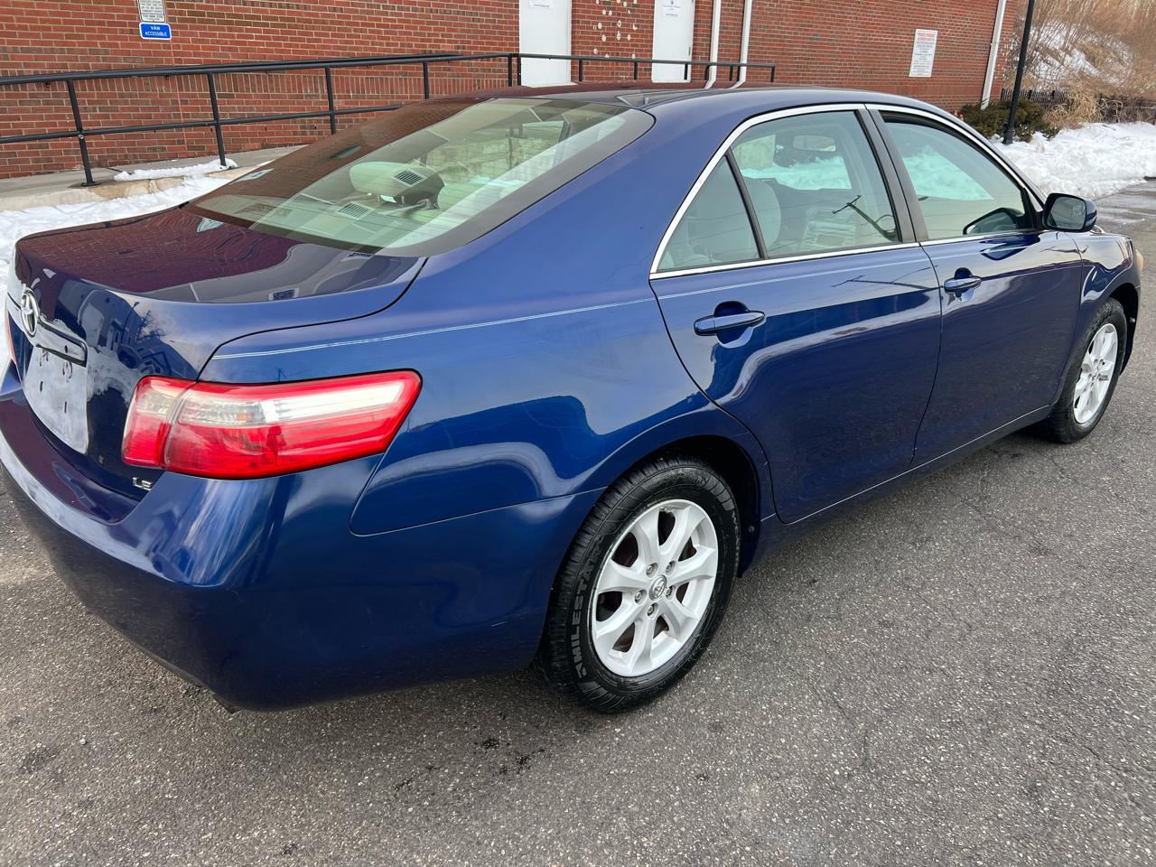 Toyota Camry XLE 5-Spd AT 2009