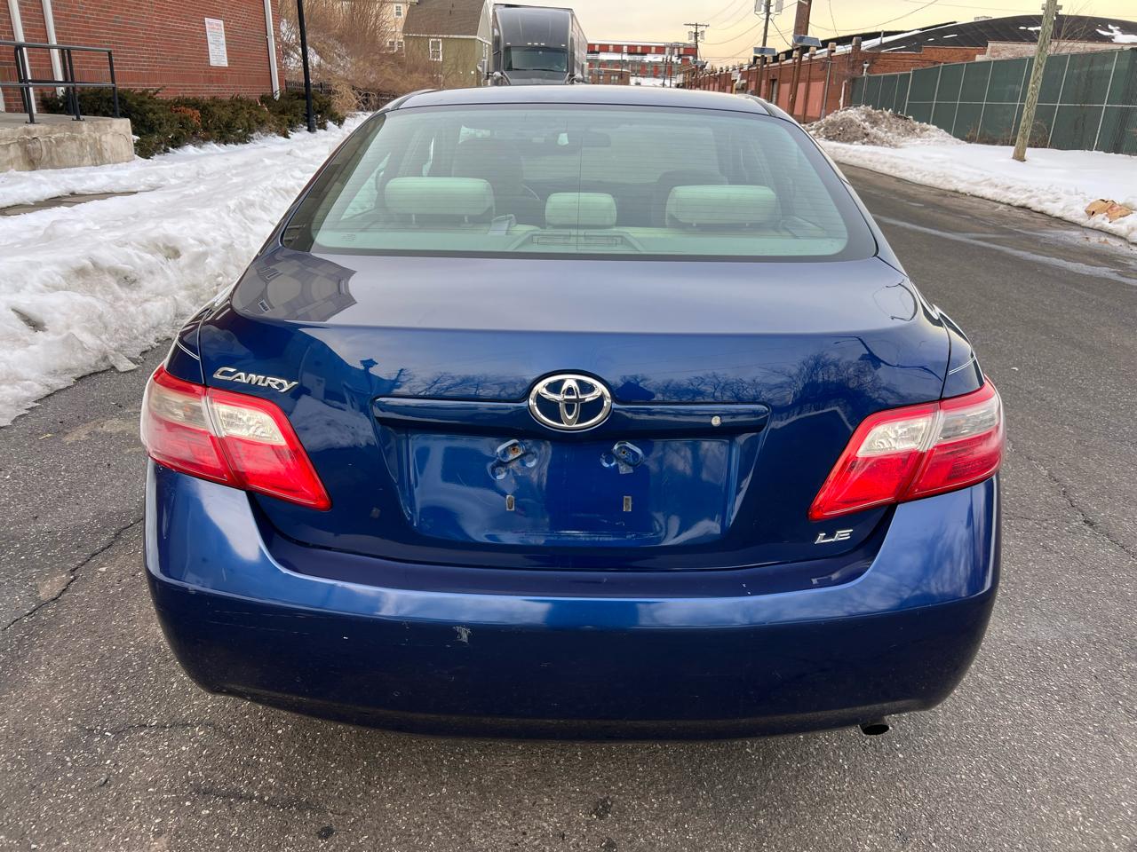 Toyota Camry XLE 5-Spd AT 2009