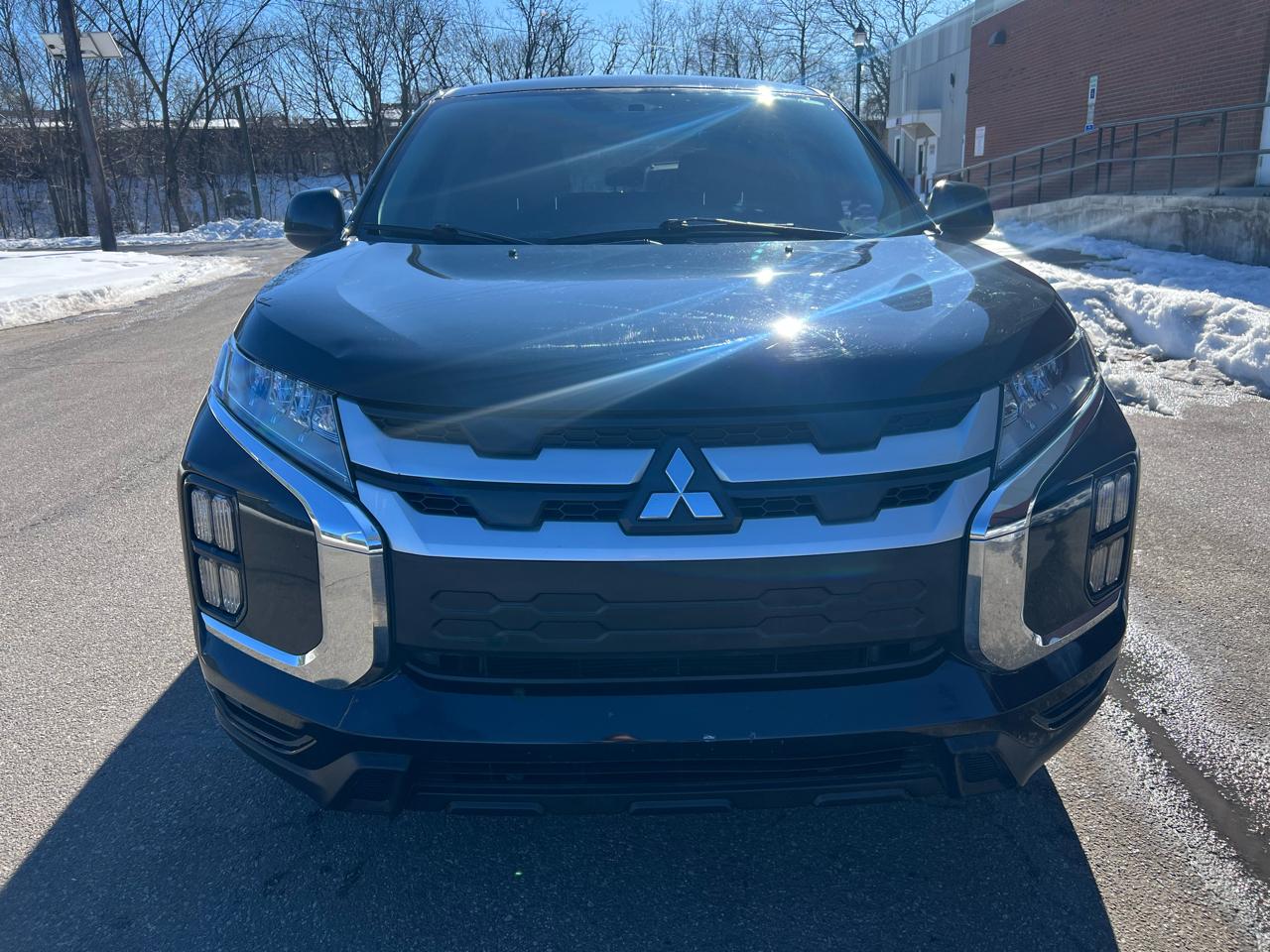 Mitsubishi Outlander Sport 2.0 ES CVT 2020