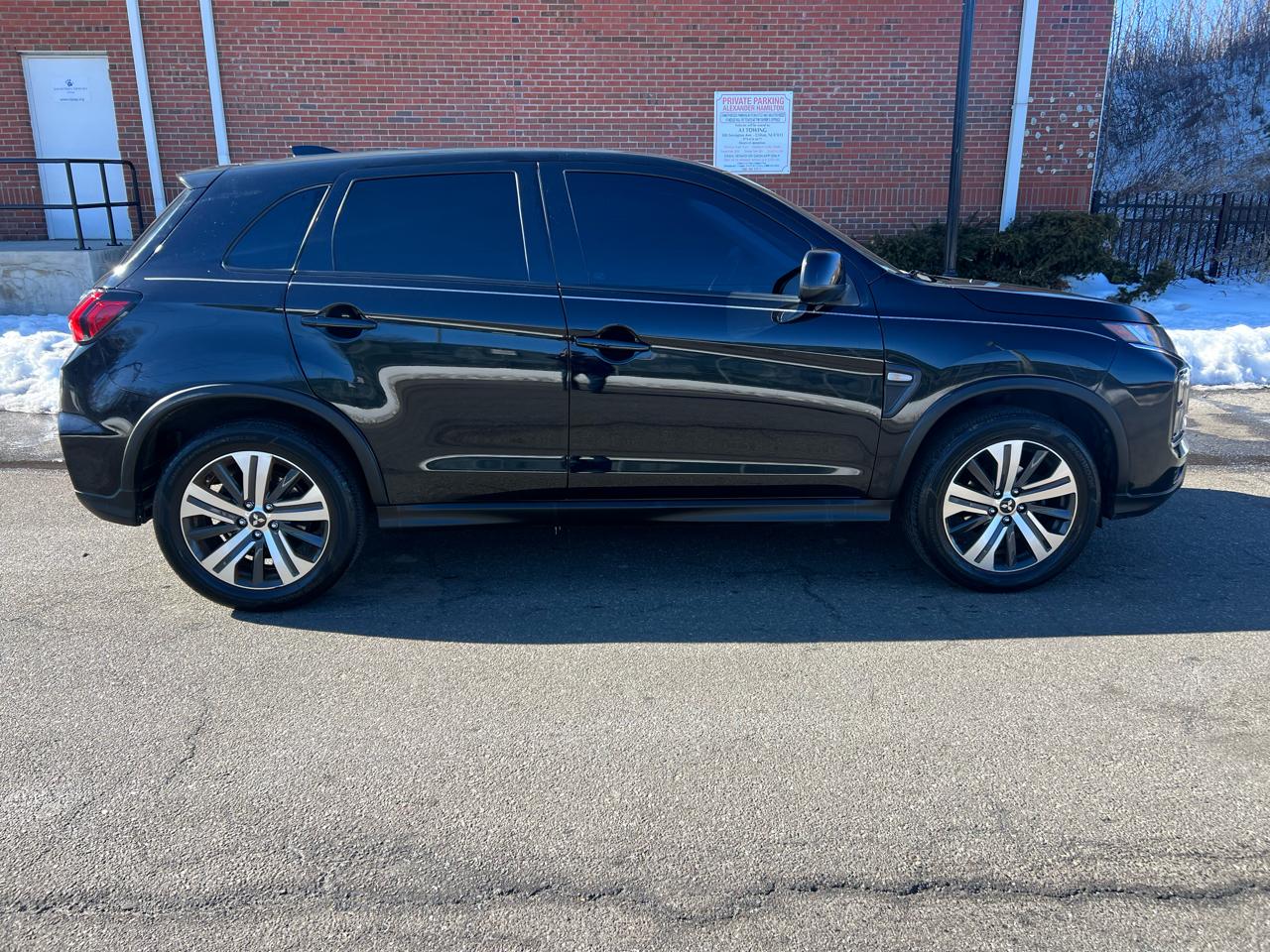 Mitsubishi Outlander Sport 2.0 ES CVT 2020