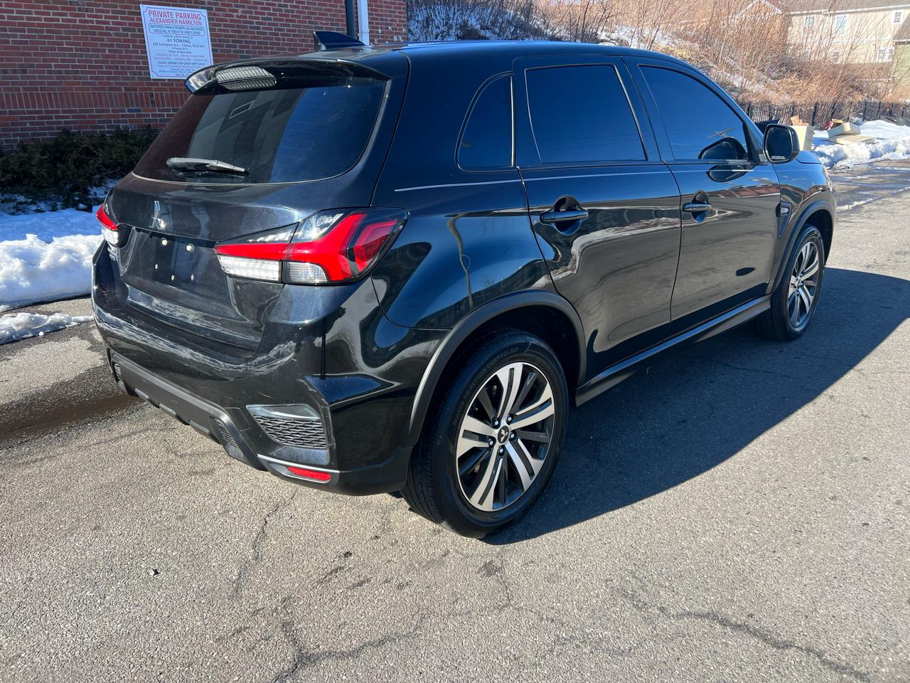 Mitsubishi Outlander Sport 2.0 ES CVT 2020