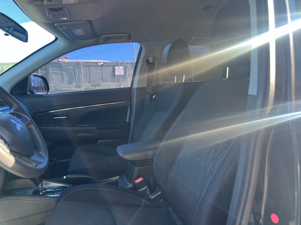 Mitsubishi Outlander Sport 2.0 ES CVT 2020