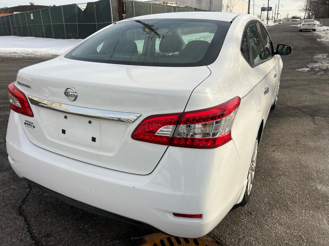 Nissan Sentra FE+ S 2015