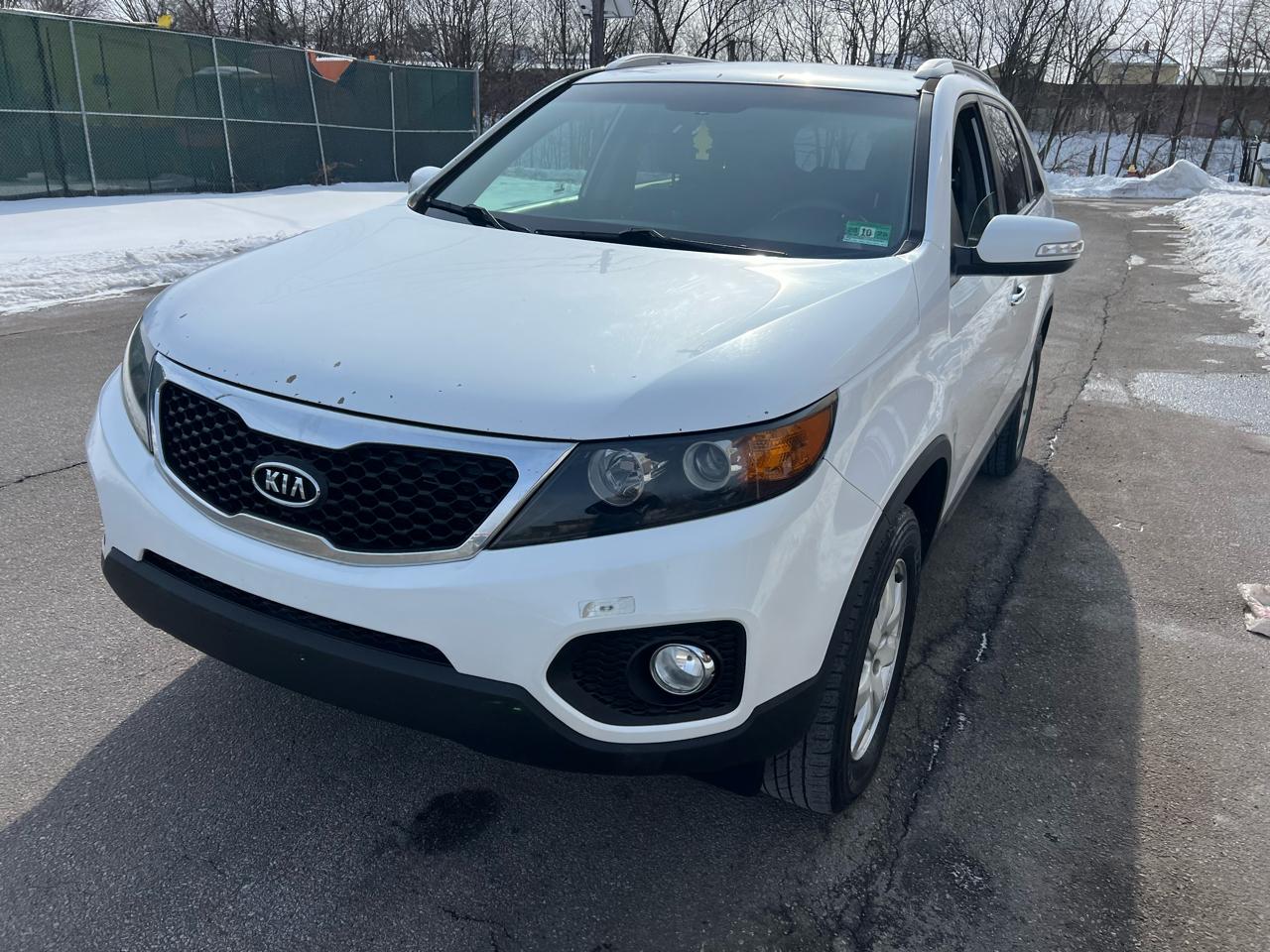 Kia Sorento LX 2WD 2011