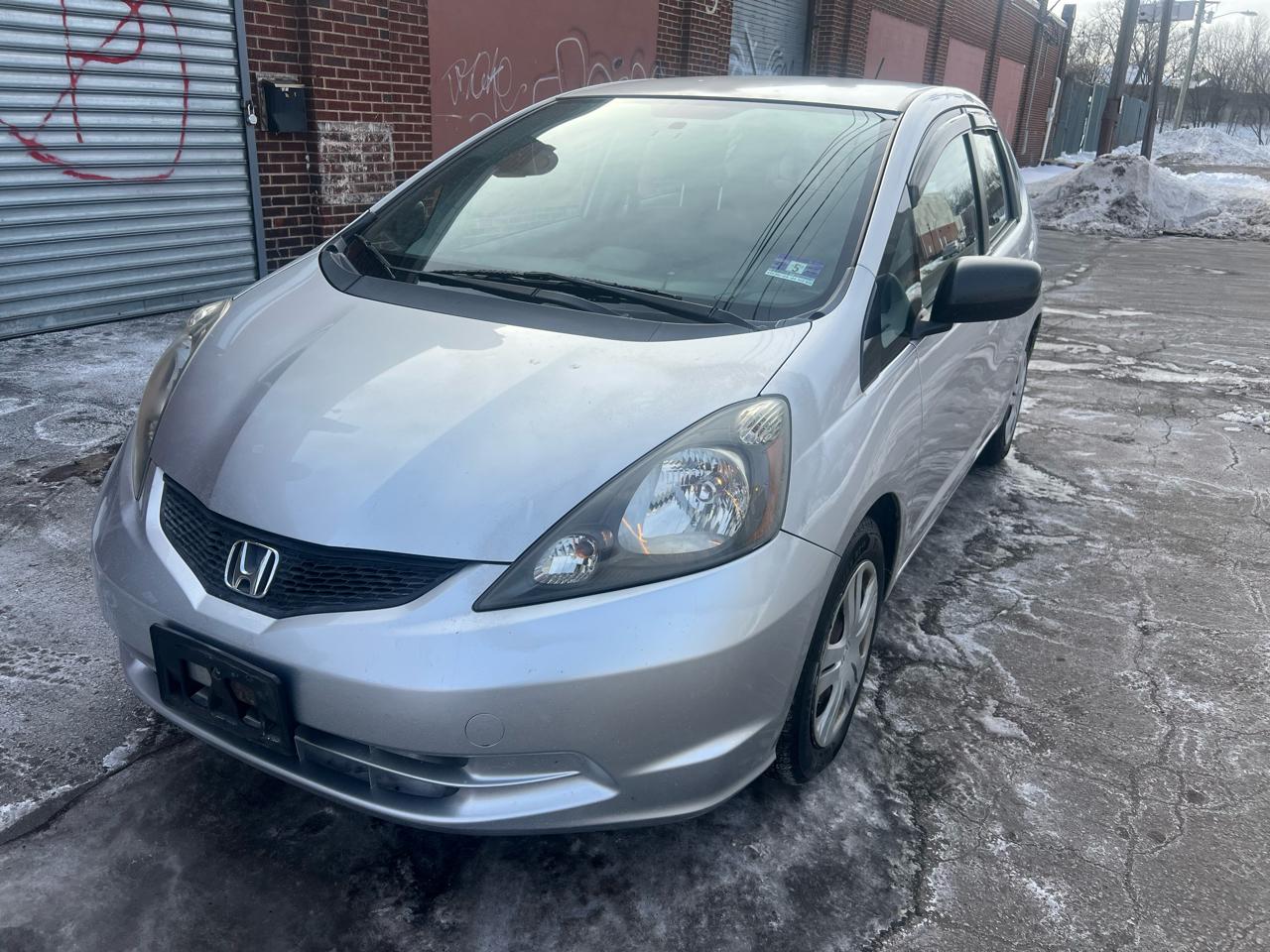 Honda Fit 5-Speed AT 2011