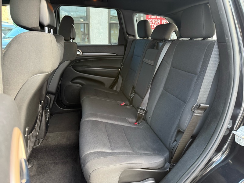 Jeep Grand Cherokee Laredo 4WD 2015 Jeep Grand Cherokee Laredo 4WD 2015