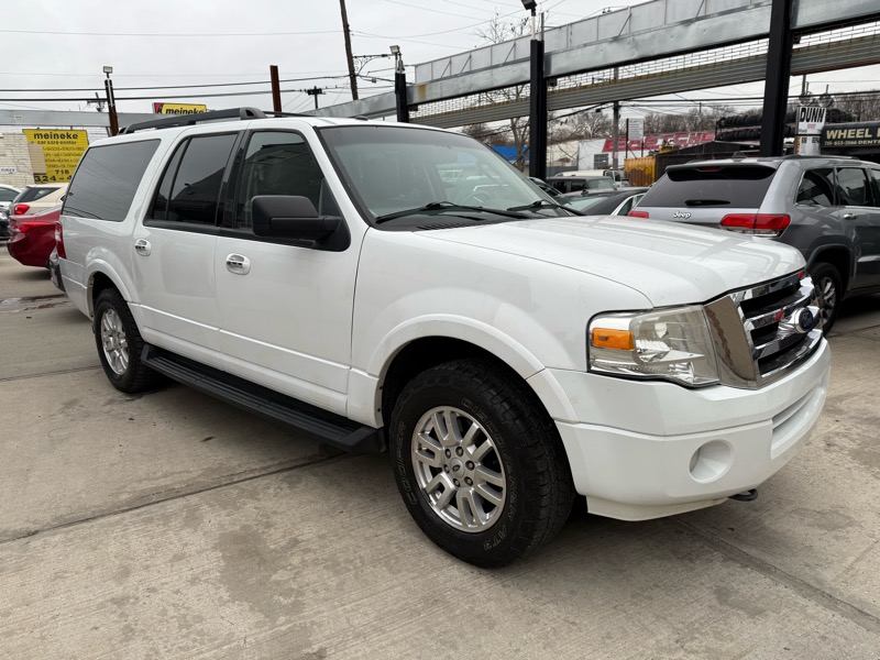 Ford Expedition EL XLT 4WD 2013