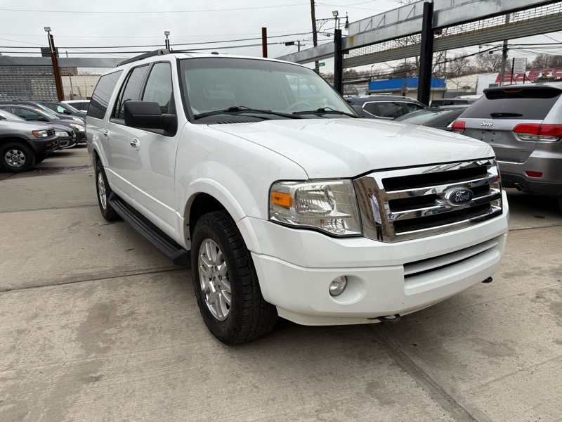 Ford Expedition EL XLT 4WD 2013