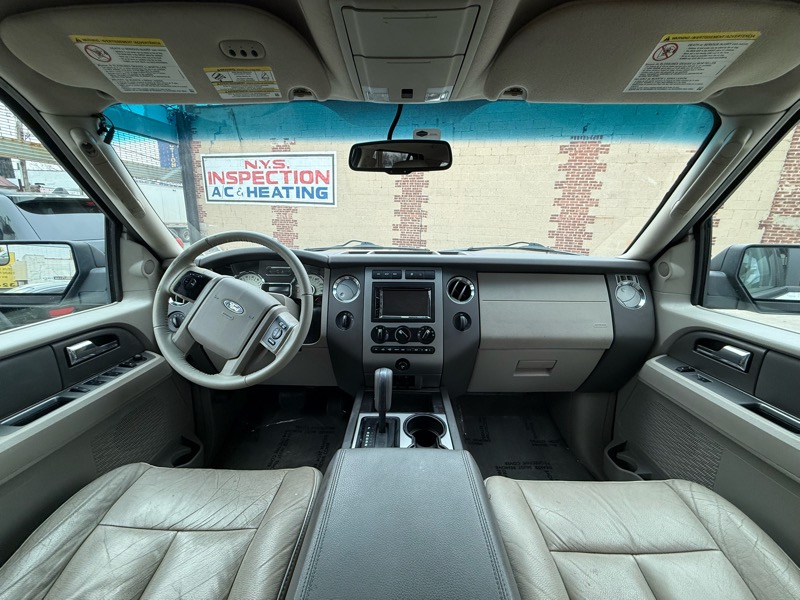 Ford Expedition EL XLT 4WD 2013