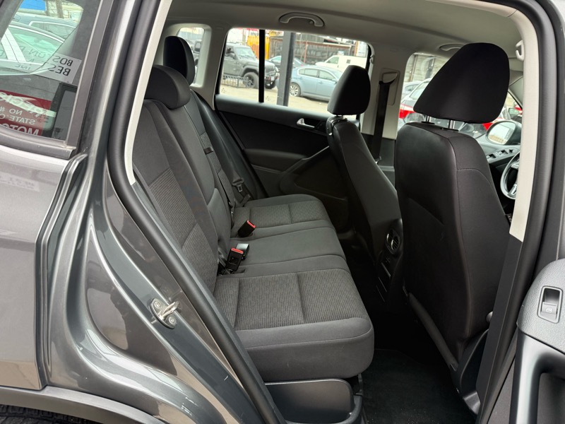 Volkswagen Tiguan S 4Motion 2015