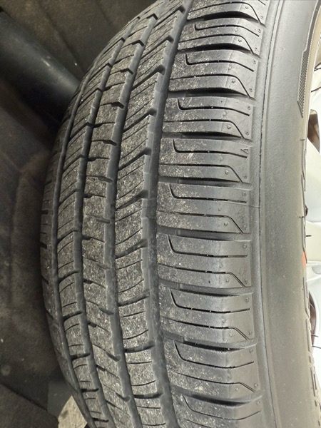 Volkswagen Tiguan S 4Motion 2015