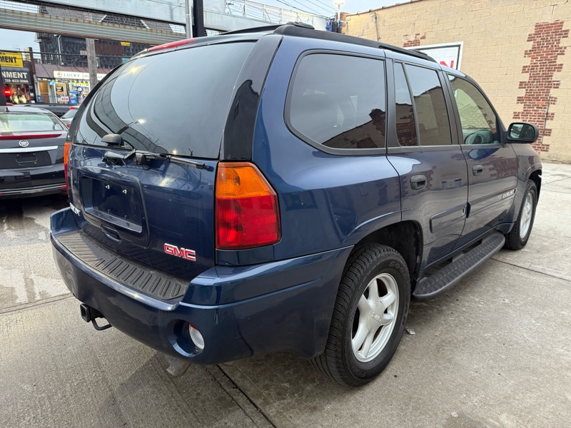 GMC Envoy SLE 4WD 2004