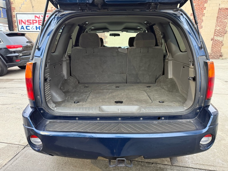 GMC Envoy SLE 4WD 2004